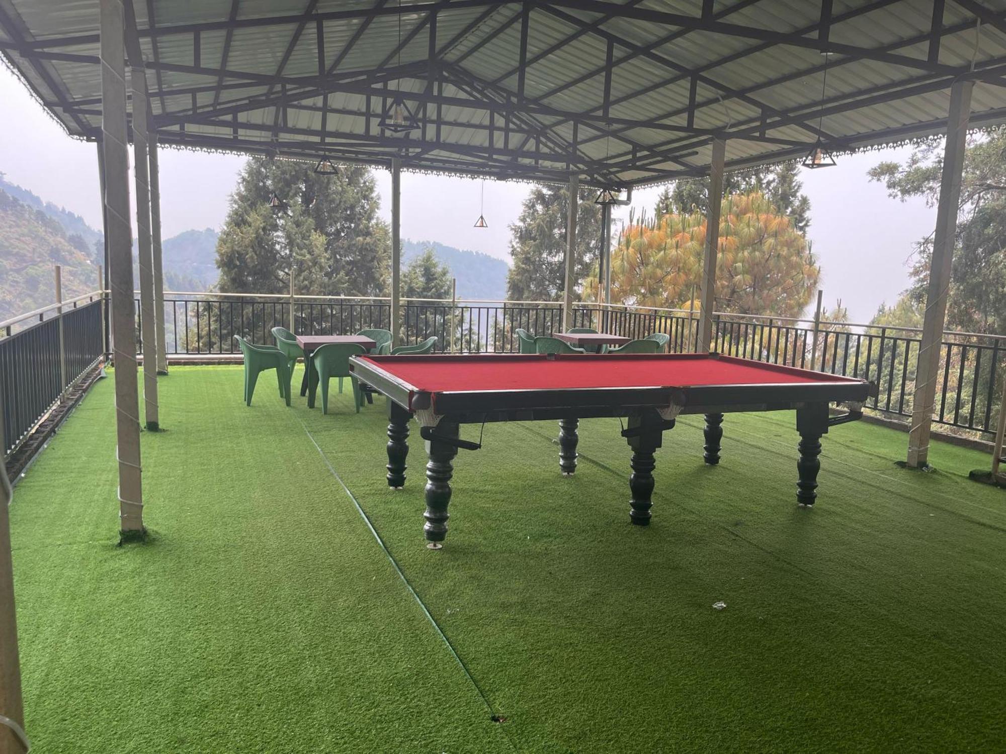 Royal Hill Inn Mussoorie Zewnętrze zdjęcie