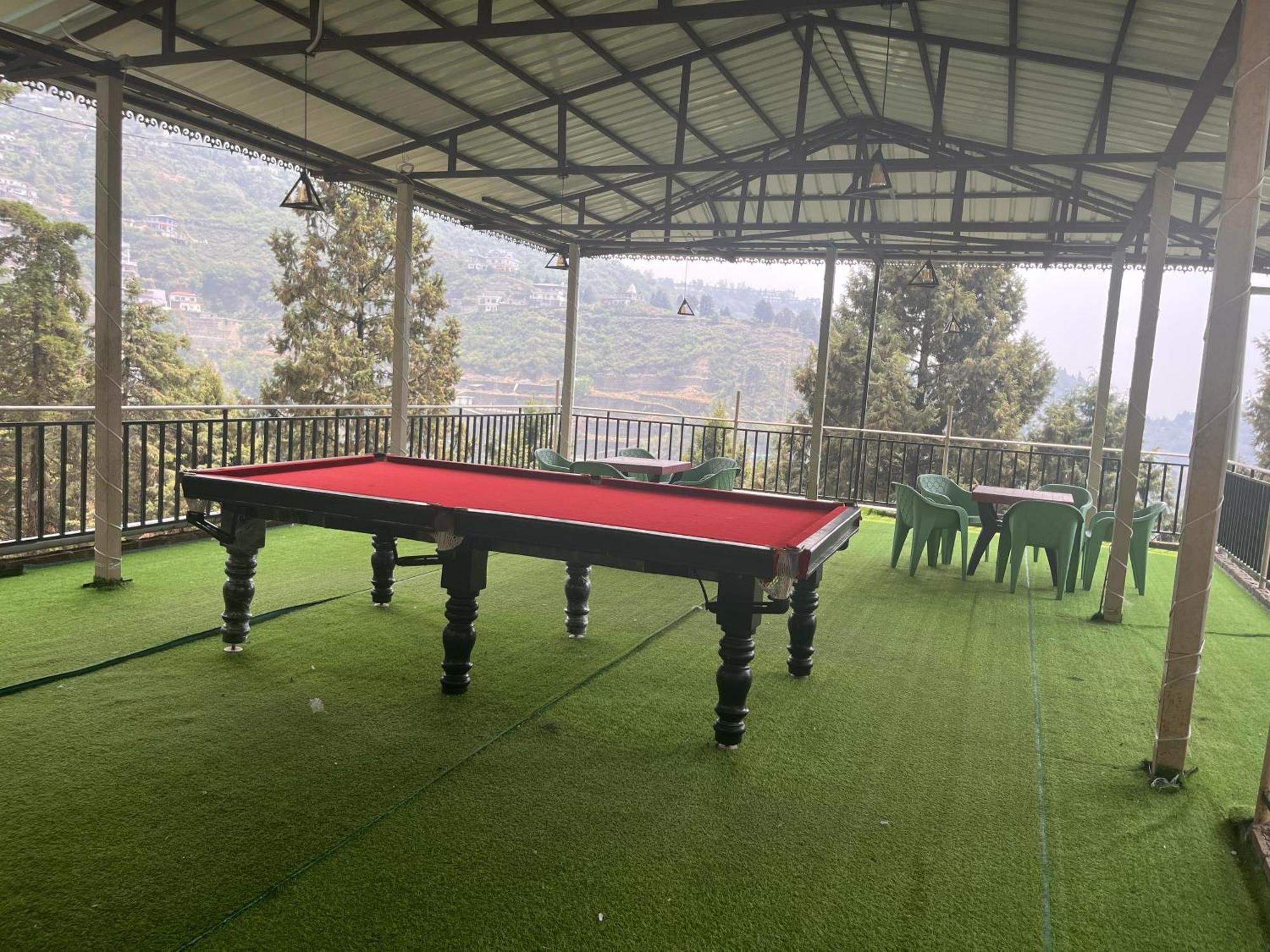 Royal Hill Inn Mussoorie Zewnętrze zdjęcie